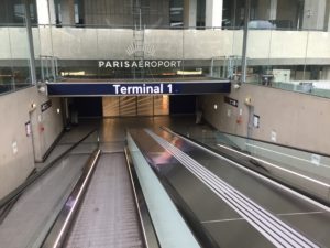 Travelator vers Terminal 1