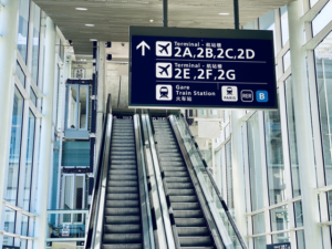 CDGVAL T2 escalator