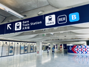 Panneau vers Gare T2